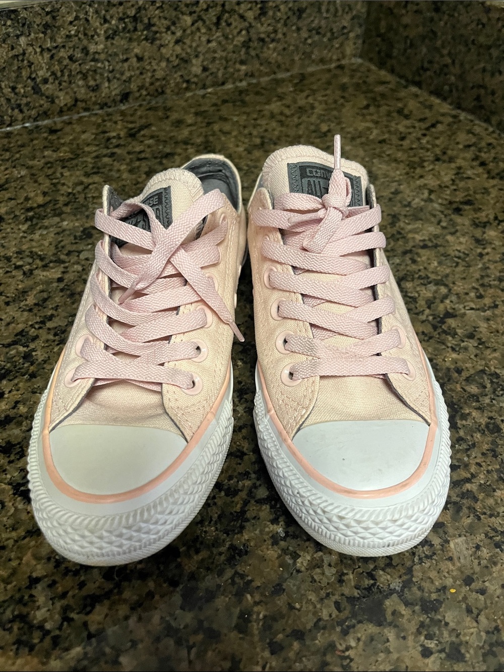 Converse Low-Top Sneakers in Light Pink and White
